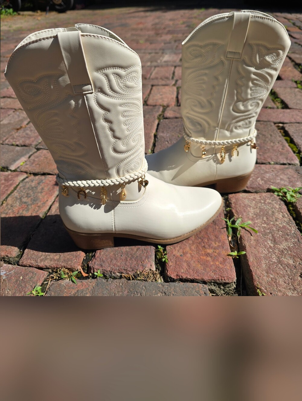 Girls Cream Cowboy Boots with Gold Charms Size 6 Megan Moroney Concert